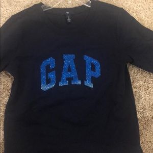 Gap sweater